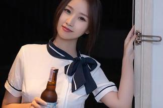 秀人网 - 豹纹的优雅与李可儿的气质，快快翻开这本写真合集
