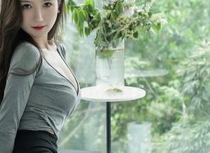 秀人网 - 坦白说，这些林文文黑色图片，选得还挺有意思的！