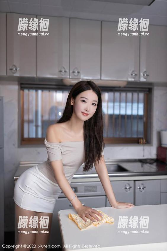秀人网-林文文 秀人网 - 林文文全新美足更新,你敢说这不影响你的审美观吗?