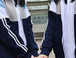 秀人网 - 在这种天气里，梦然同学的空姐照片怎么这么治愈？