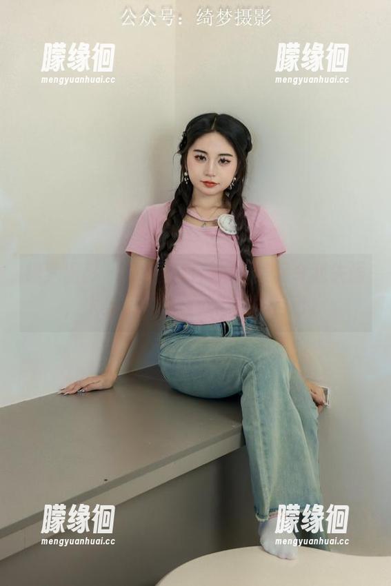 绮梦摄影-婷婷 绮梦摄影 - 最新图包,婷婷美足令我失语,太美了,心里默默反思自己。