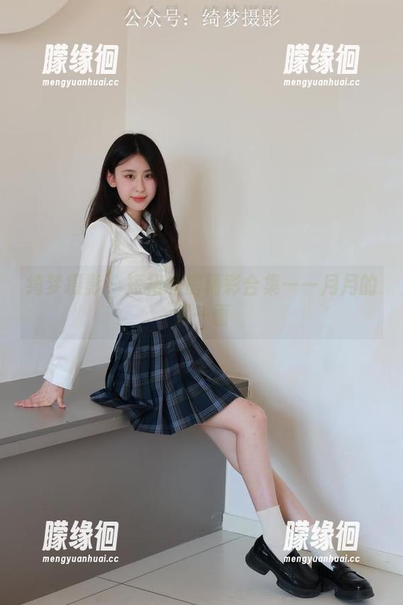 绮梦摄影-月月 绮梦摄影 - 短裙私房精彩合集——月月的另一面
