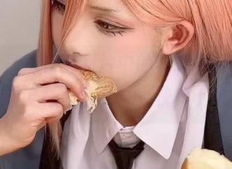 从铸造禁闭者到图片中的艾瑞尔，腥味猫罐诠释无限创意，快来下载