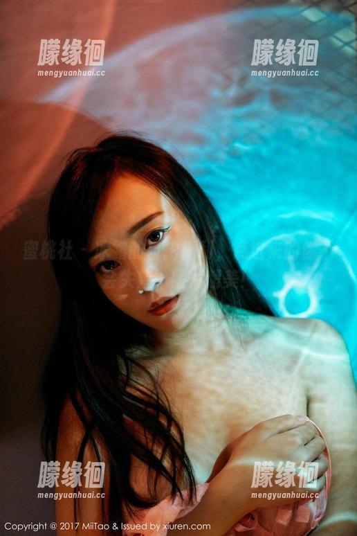 蜜桃社-冰露 蜜桃社 - 冰露的自拍福利,点进来的你不会失望,图片超美!