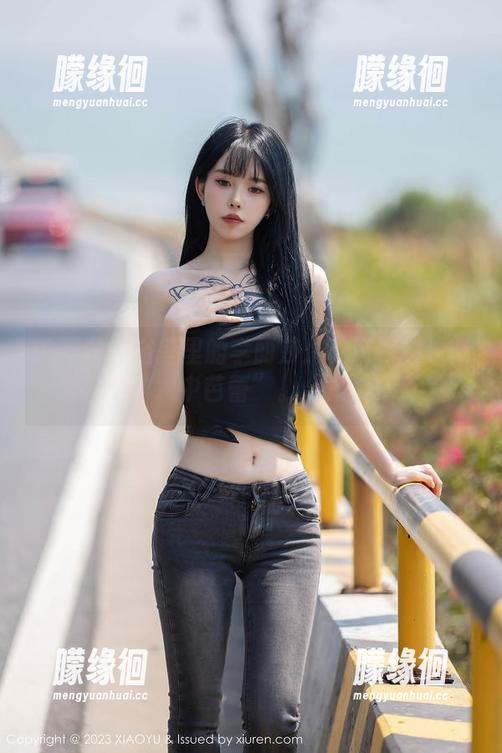 语画界-李丽莎 语画界 - 浴室里的李丽莎:一场水的独舞,整一个“水中芭蕾”。合集太精彩了!