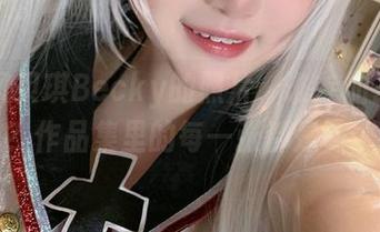 看过贝贝琪Becky的照片，谁参加了她的秘密？作品集里的每一张都是一个谜。