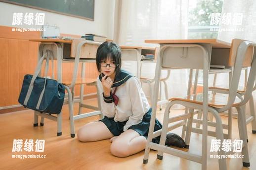 逐月Su 学会爱上逐月Su的美脚全集,记得下载时留下个爪印~