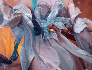 露儿大魔王的万圣节：免费的作品，罪恶的想法随之而来！