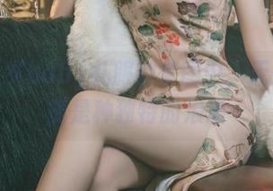 在鹿八岁baby礼服的套图中，无圣光也能是种独特的浪漫